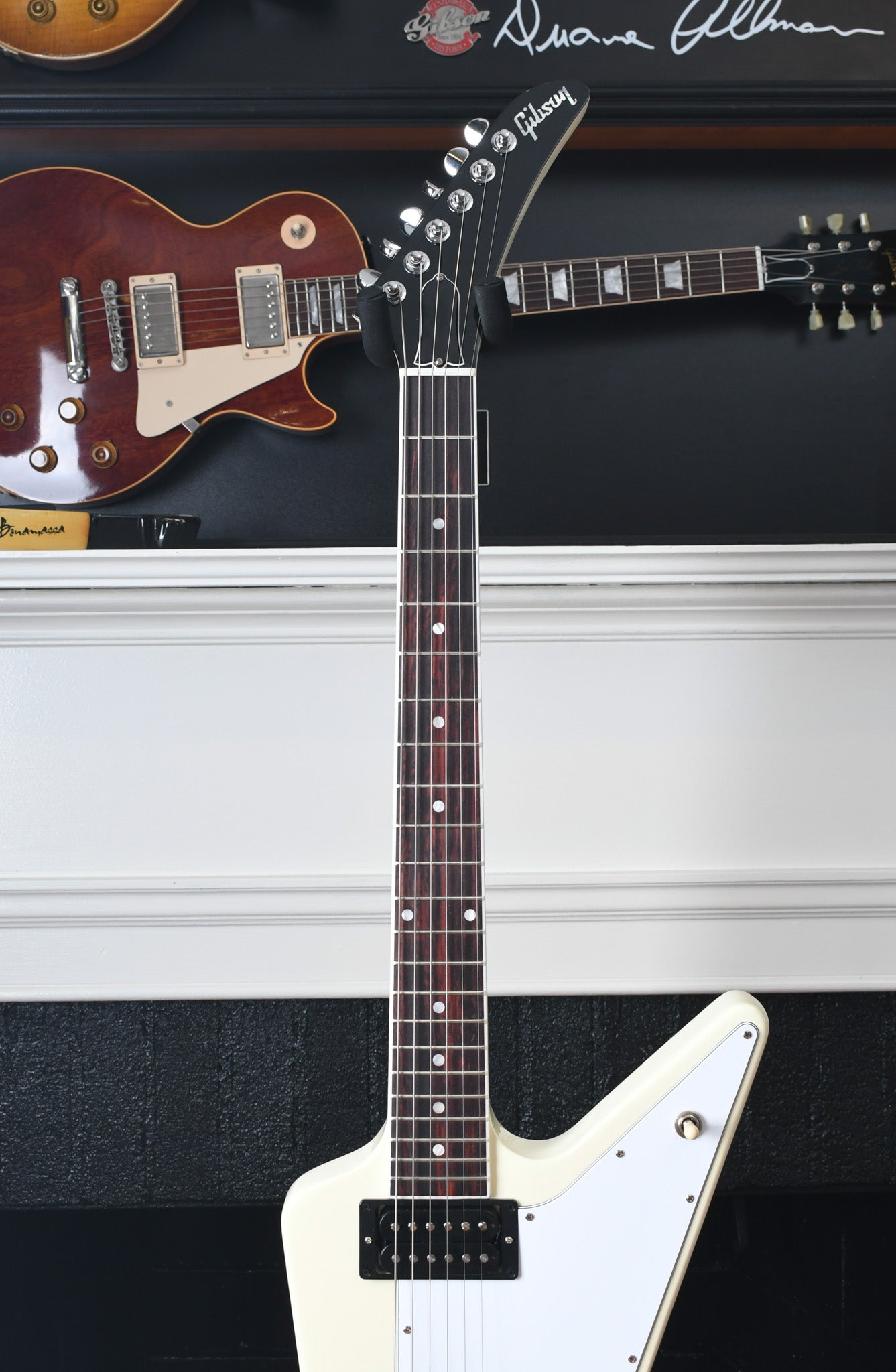 2022 Gibson 70's Explorer Classic White
