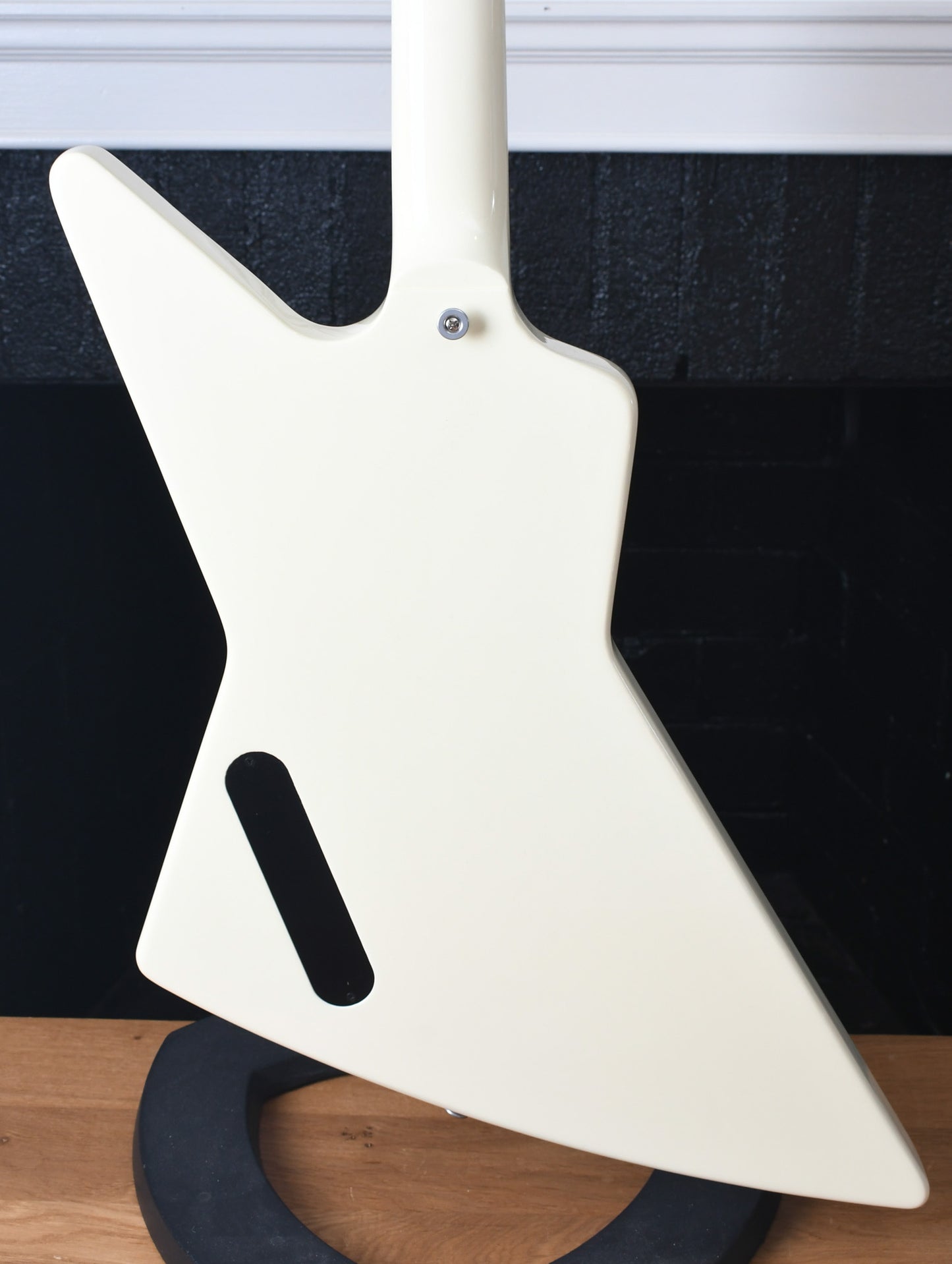 2022 Gibson 70's Explorer Classic White