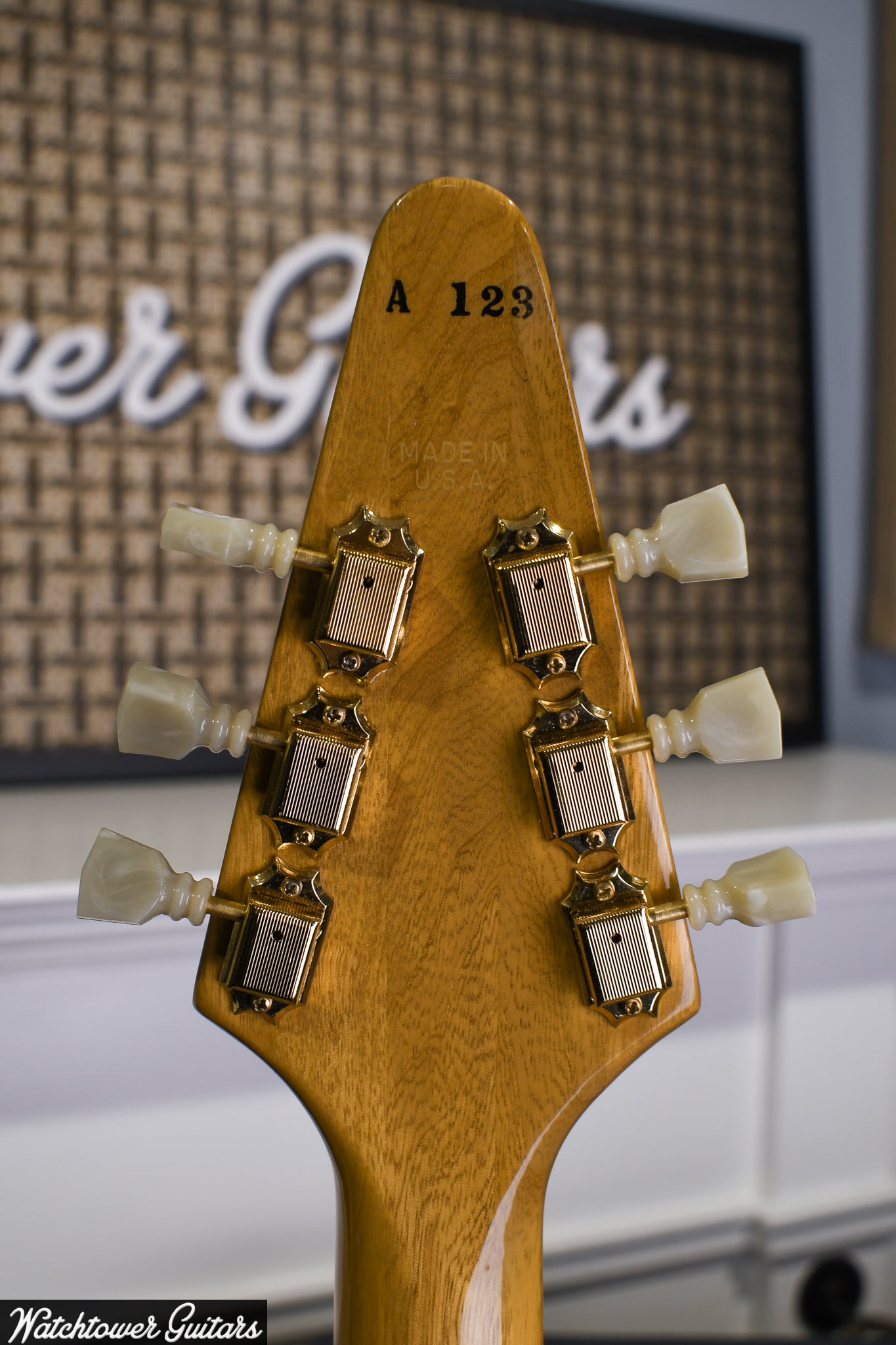 1982 Gibson Heritage Series Korina '58 Flying V