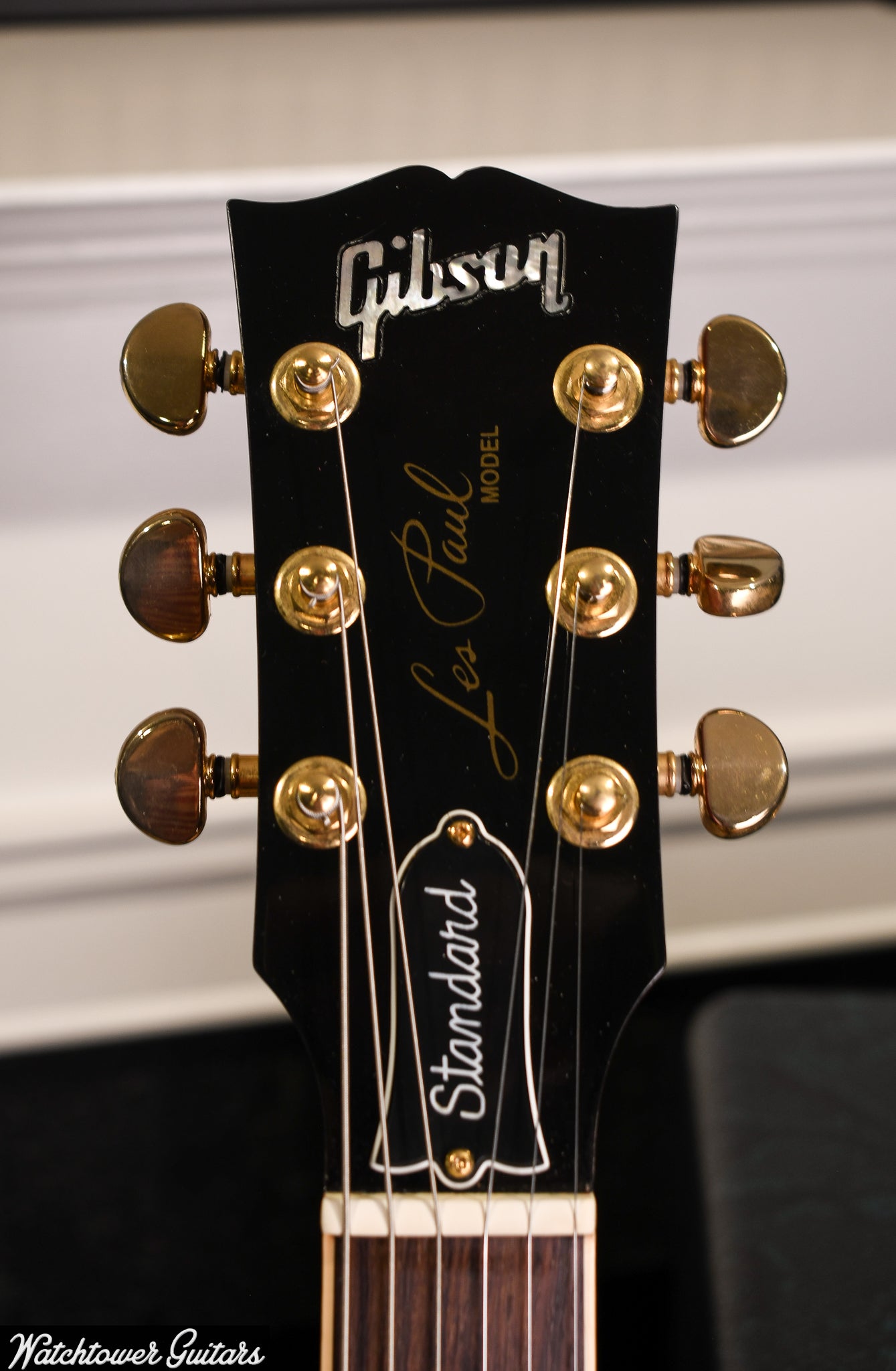 1998 Gibson Les Paul Standard Cherry Sunburst with Gold Hardware