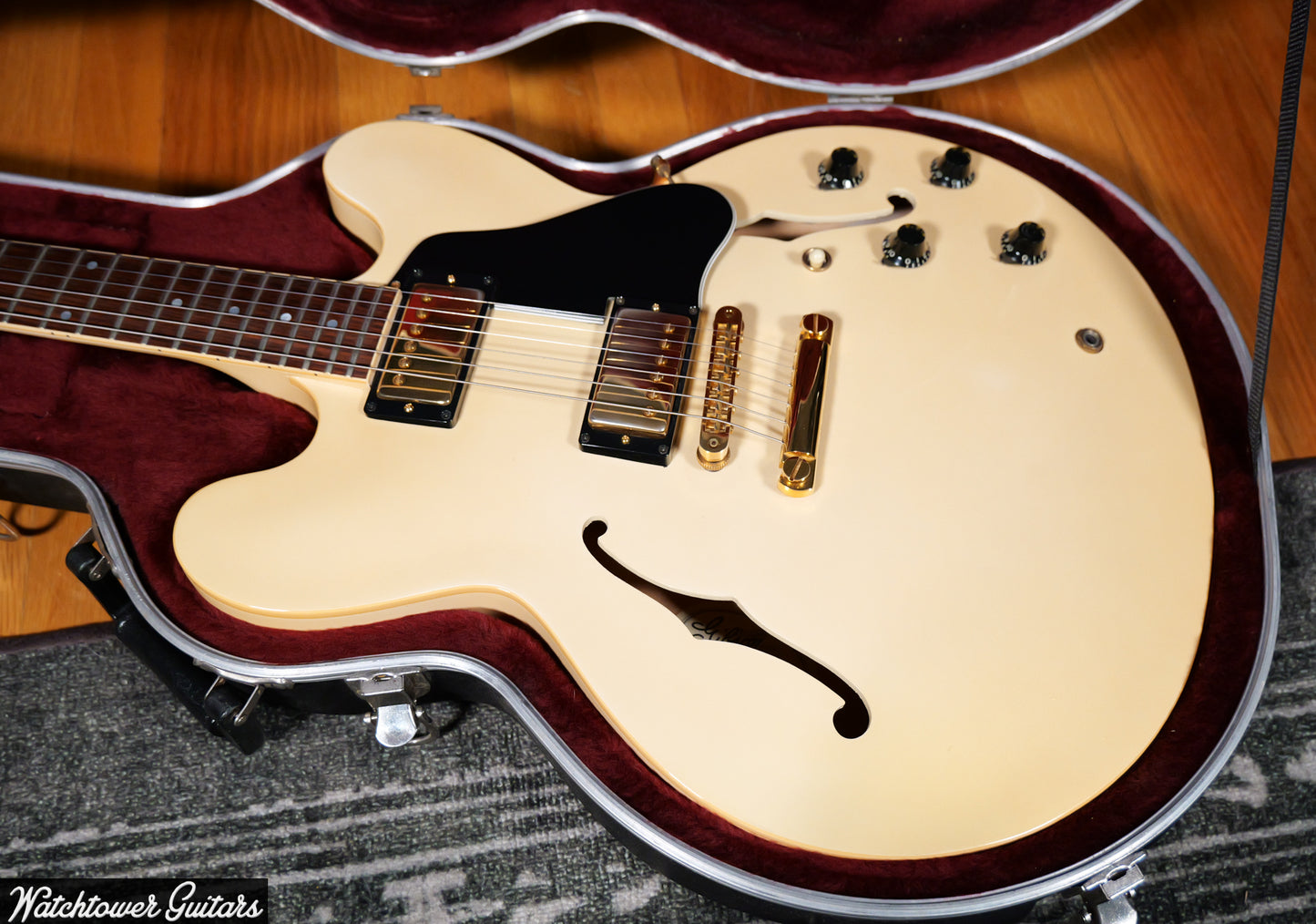 1983 Gibson Custom Shop ES-335 *Rare Custom Color* Pearl White with Gold Hardware