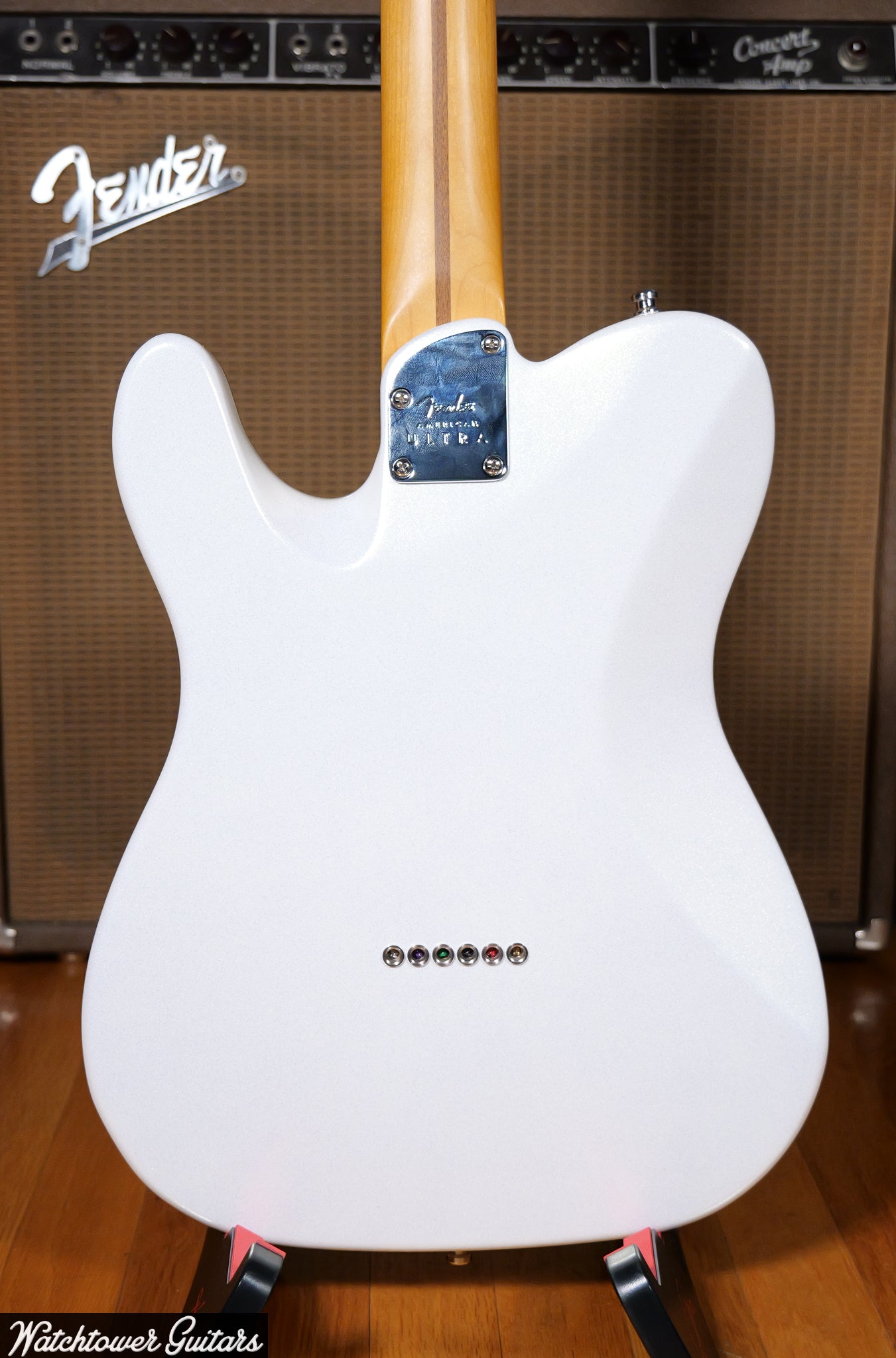 2023 Fender American Ultra Telecaster Arctic Pearl