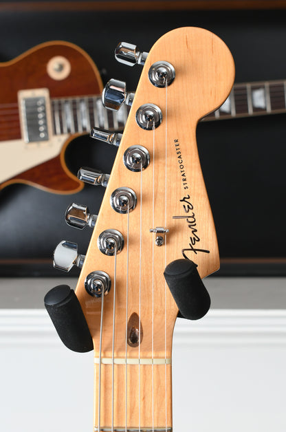2005 Fender American Deluxe Stratocaster Blonde & Maple V Neck