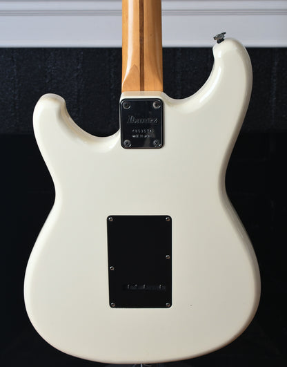 1985 Ibanez Roadstar II White