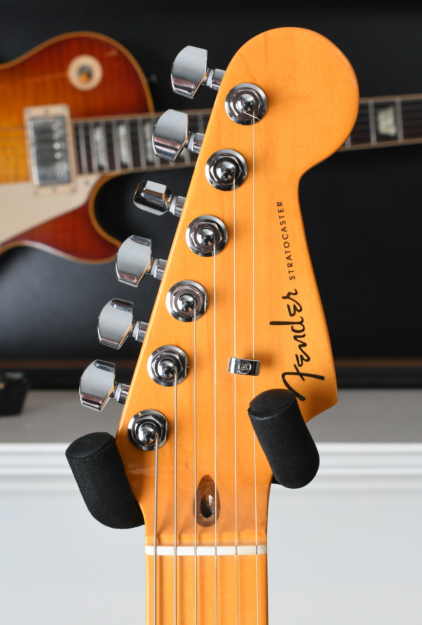 2022 Fender American Ultra Stratocaster Cobra Blue