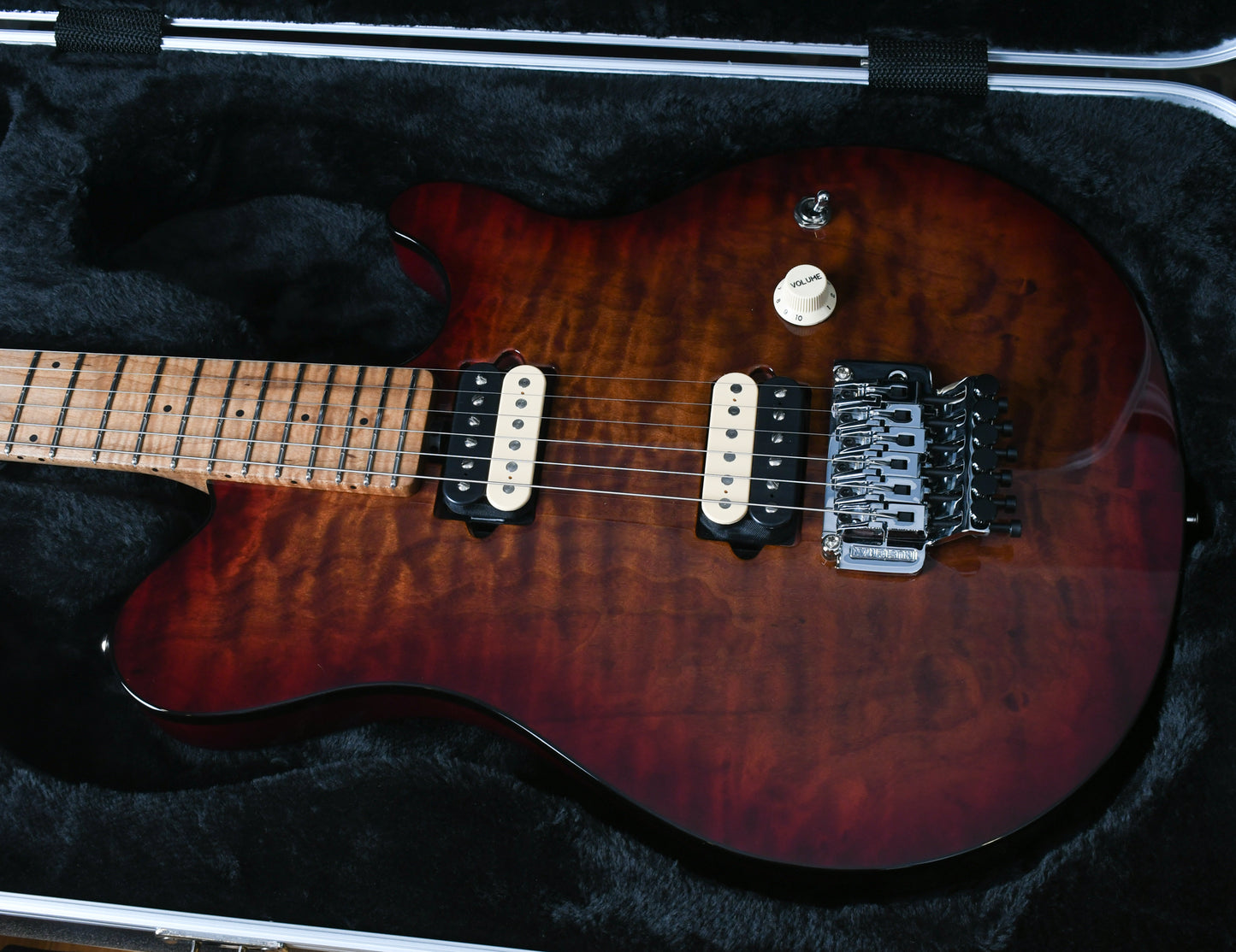 Ernie Ball Music Man Axis Roasted Amber Quilt
