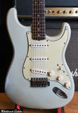 1963 Fender Stratocaster Sonic Blue Refin