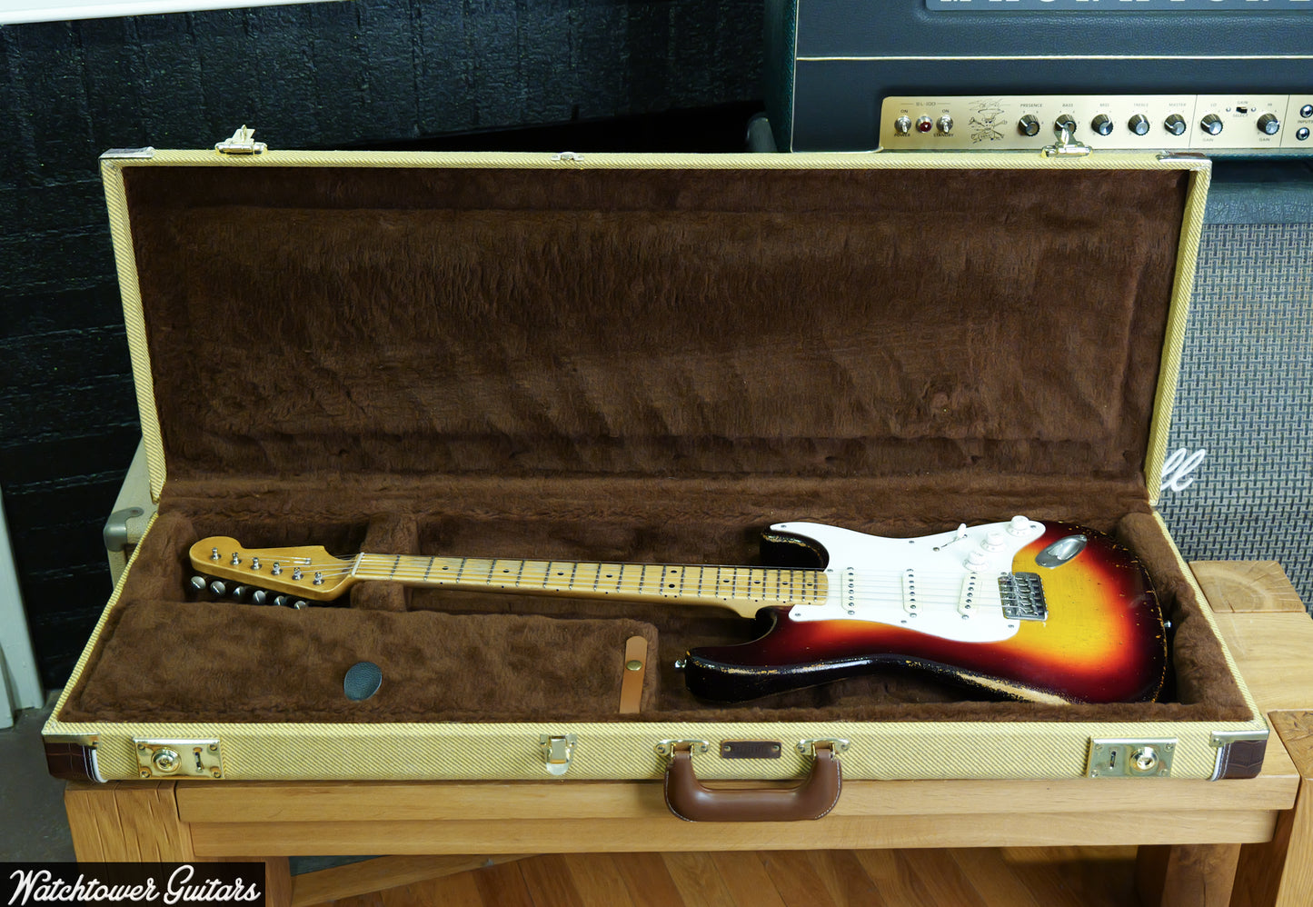 2024 Nacho Contour Body Three-Tone Sunburst #40452