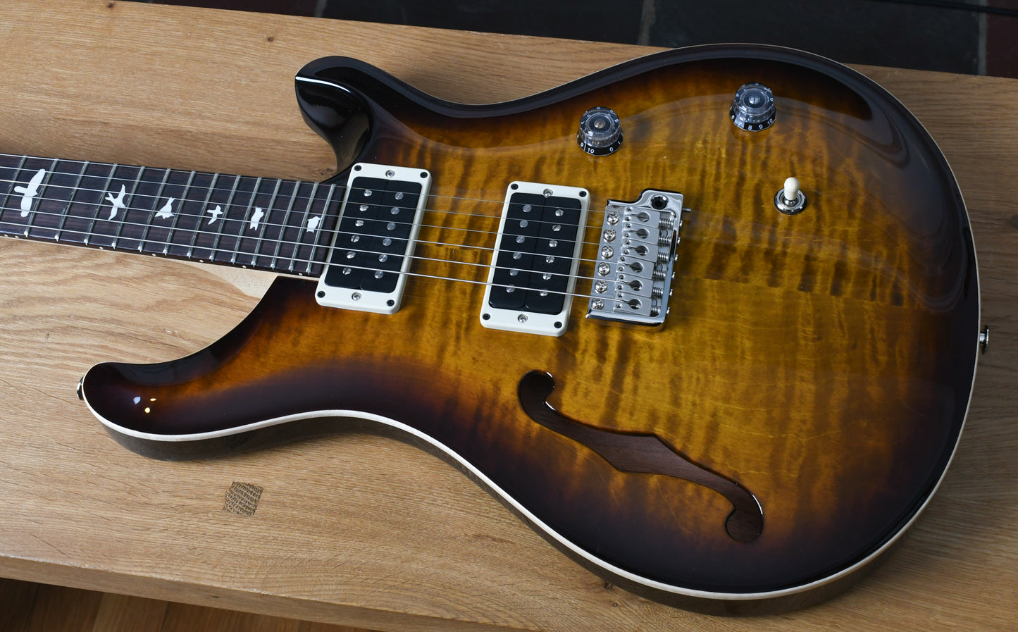 2022 Paul Reed Smith PRS CE 24 Semi Hollow Black Amber