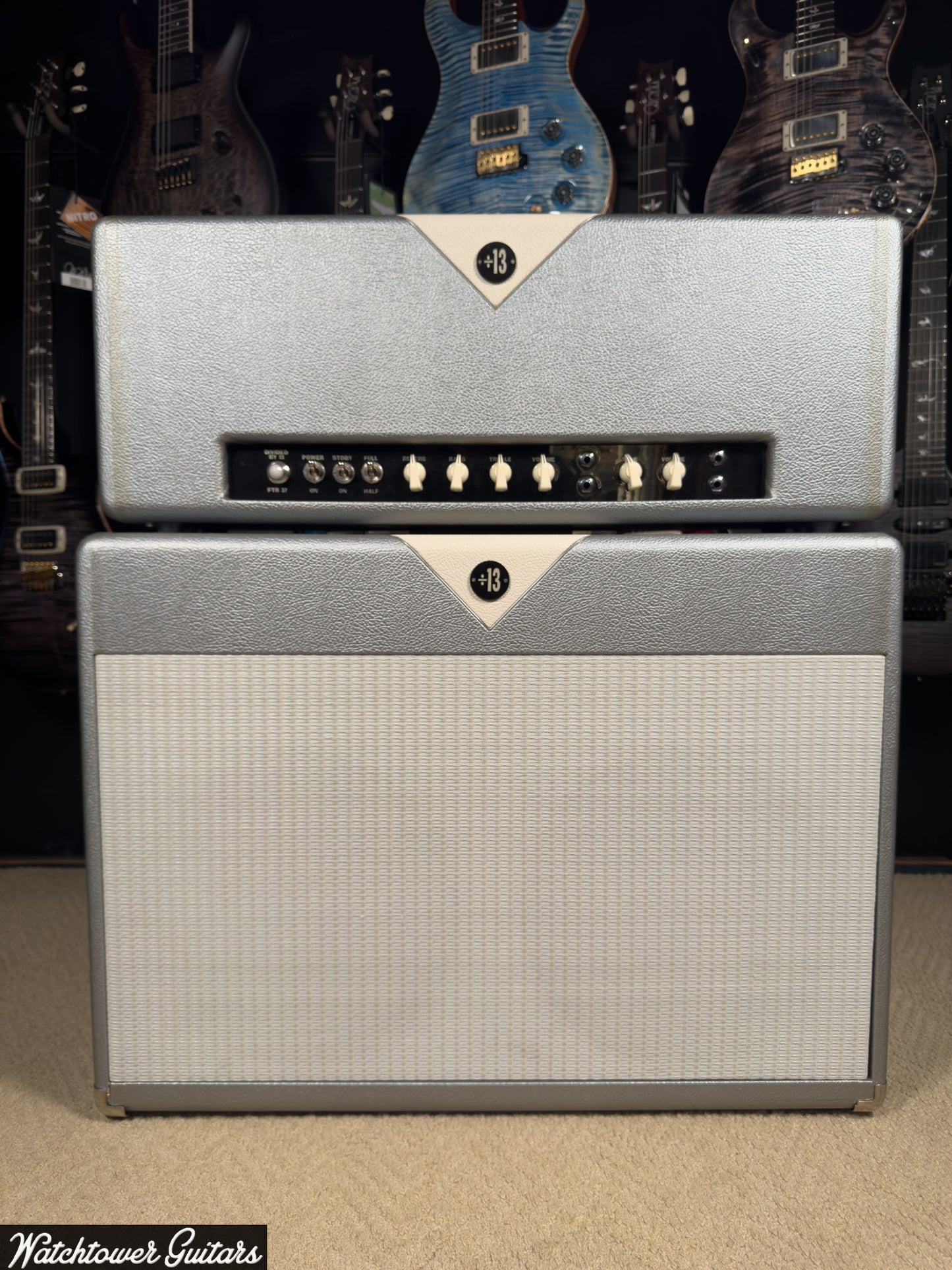 2006 Divided By 13 FTR-37 Silver/Eggshell Tolex Matching 2x12 Cabinet