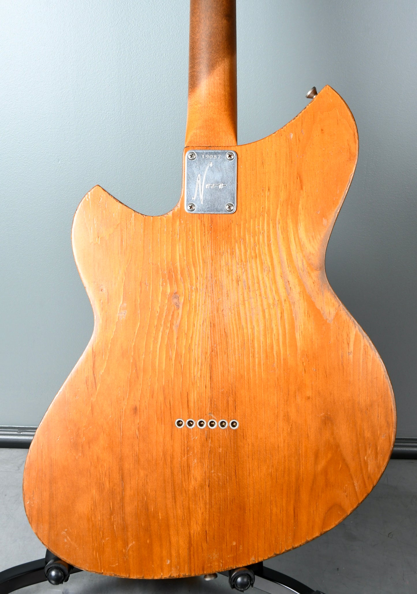 Novo Guitars Serus TC Amber Chopped Firestripe, LollarTrons