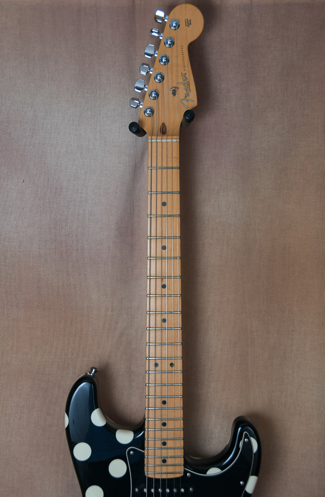 2005 Fender Stratocaster Polka Dot signed by Buddy Guy