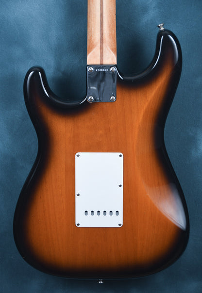 2001 Fender American Vintage '57 Stratocaster Two Tone Sunburst