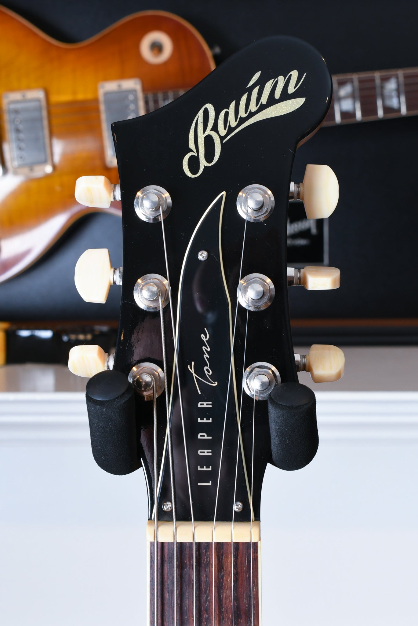 2018 Baum Leaper Tone Made in Denmark Vintage Sky