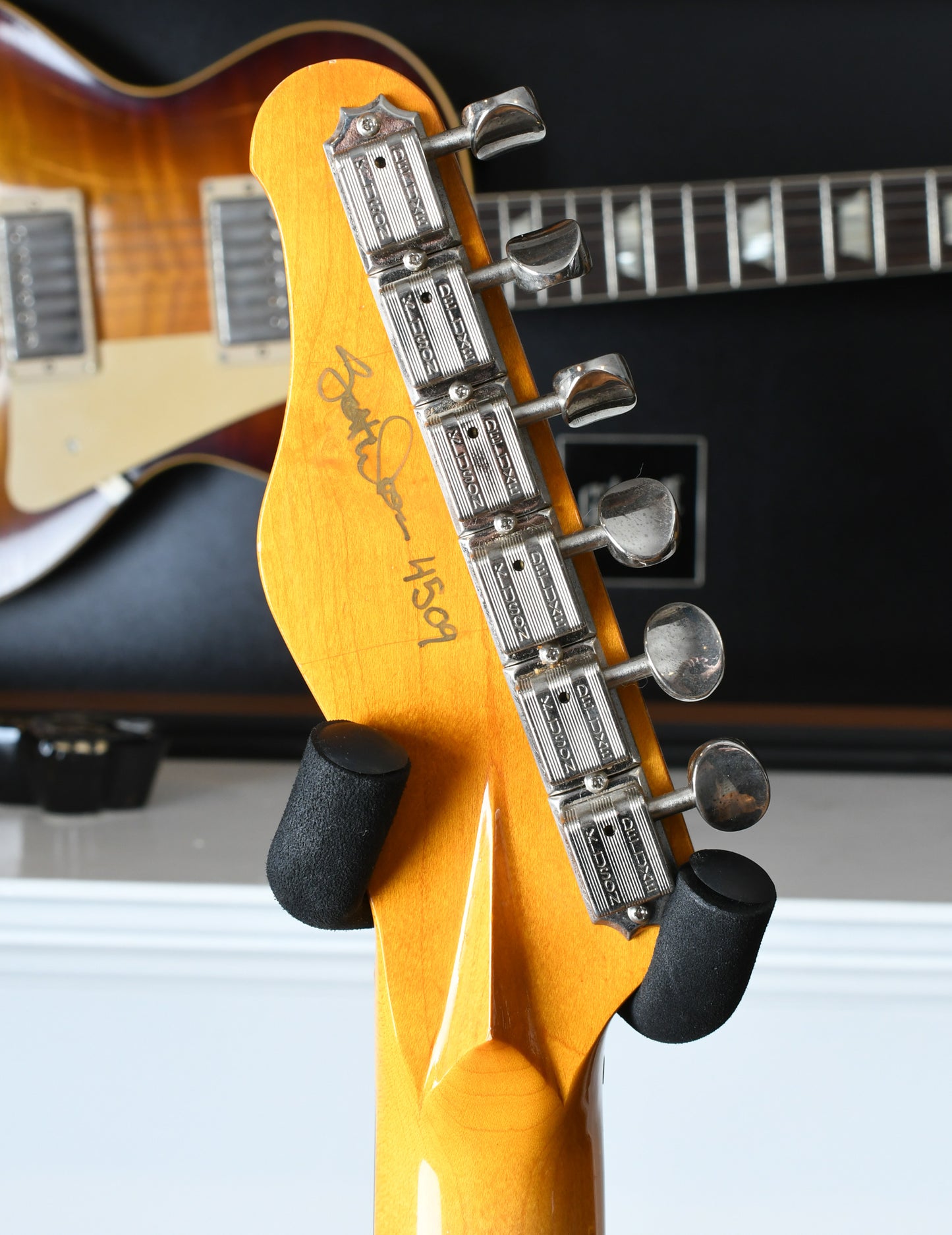 2015 Scott Walker Electro Sunburst Aged Finish
