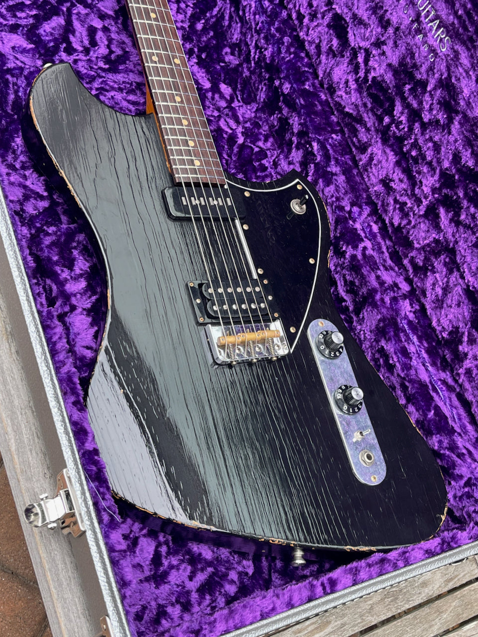 2020 Novo Voltur Bull Black