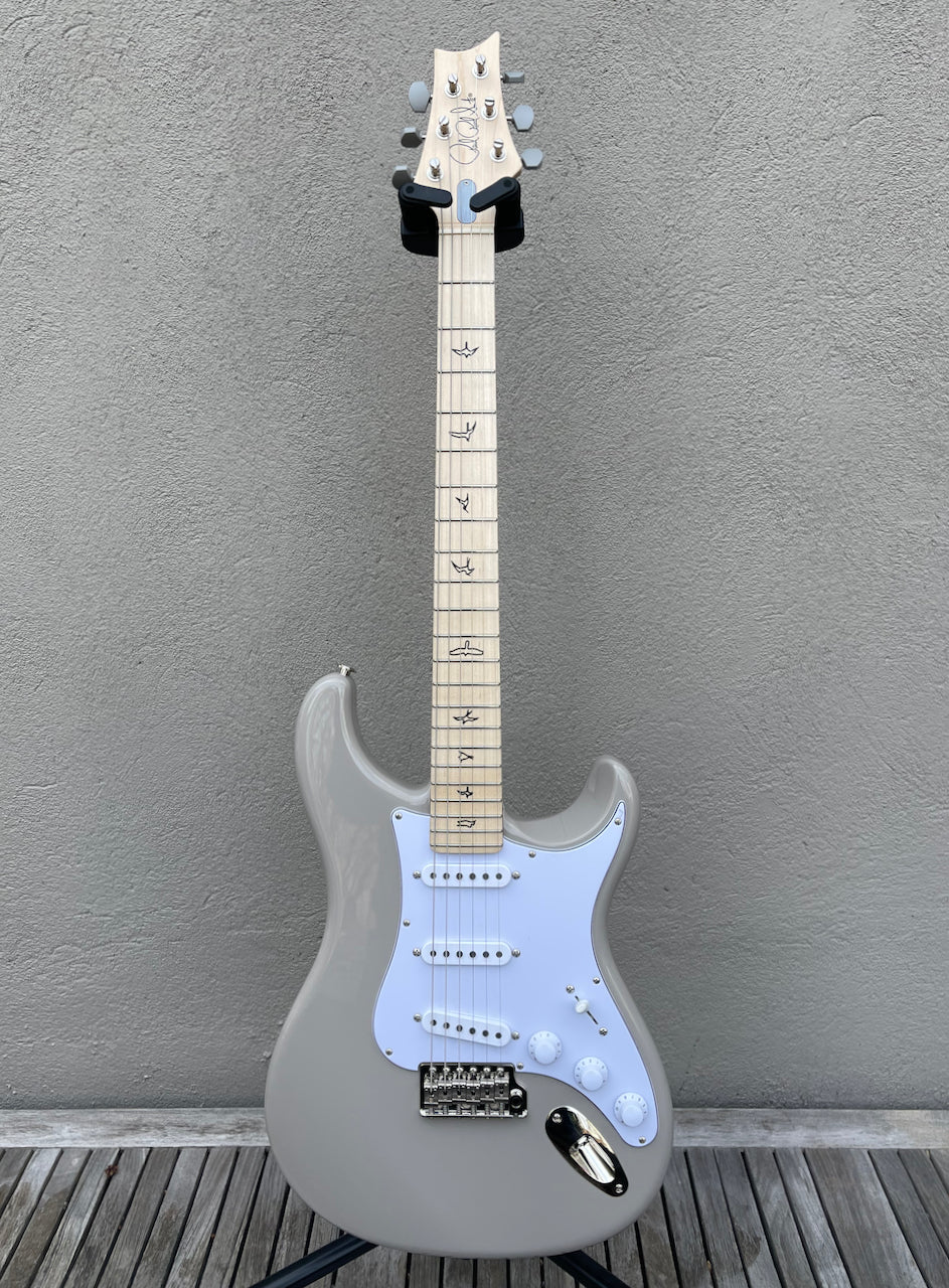 Paul Reed Smith PRS John Mayer Silver Sky Moc Sand Maple Neck
