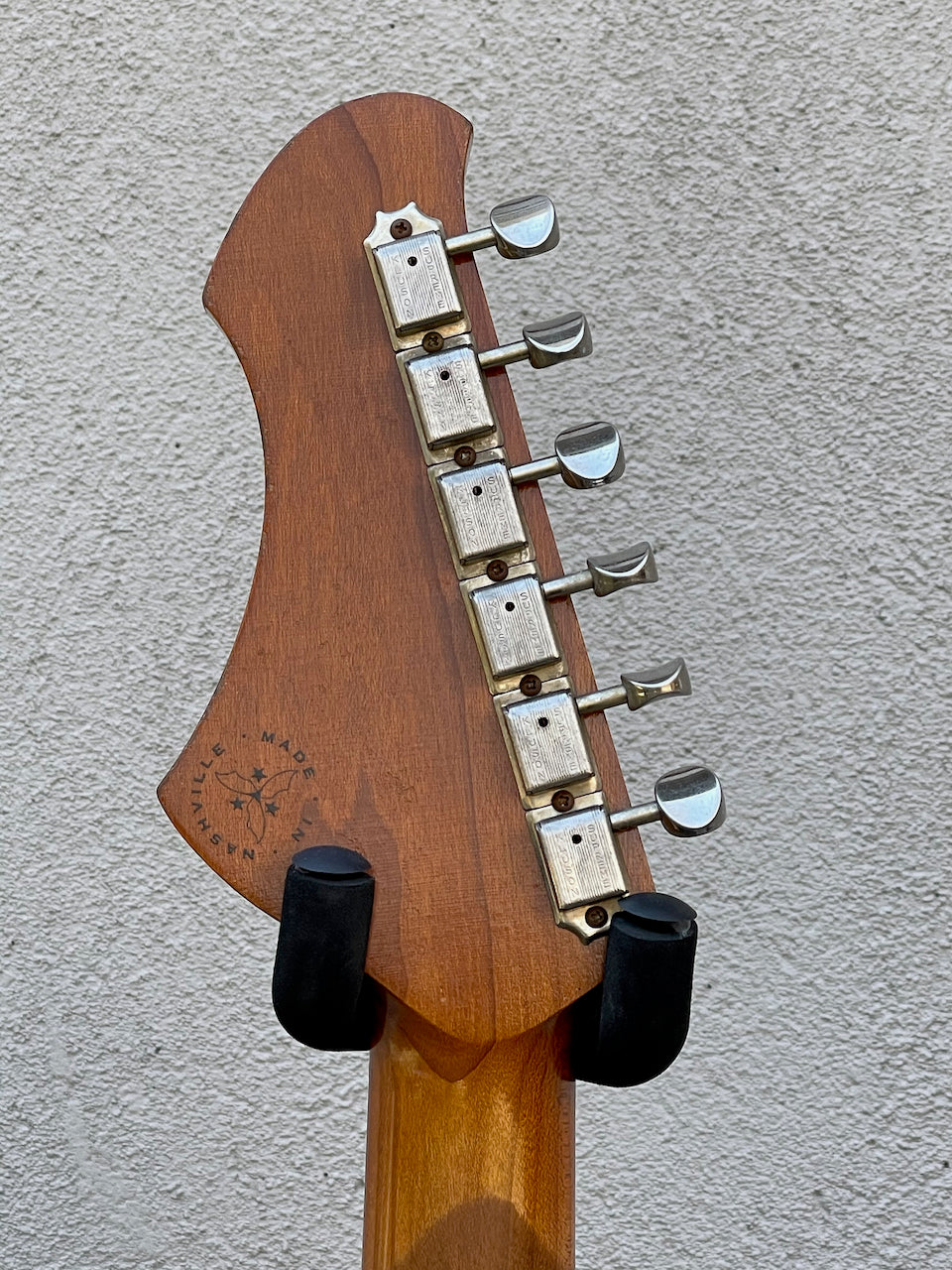 2020 Novo Guitars Serus TC Ice Blue Metallic over '64 3TB !
