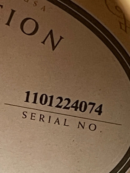 2014 Taylor 818-E First Edition #91 of  100 Natural