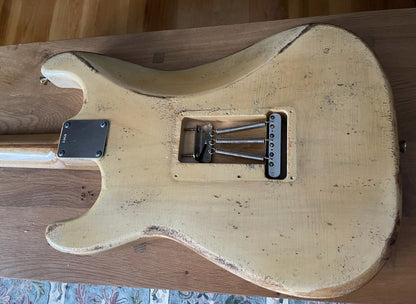 2017 Nacho Contour Body Blonde #1060