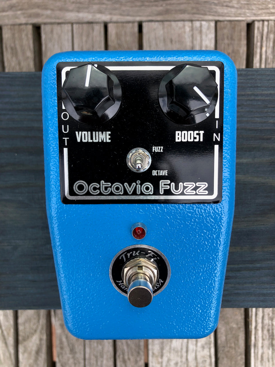 Tru-Fi Octavia Fuzz – Watchtower Guitars