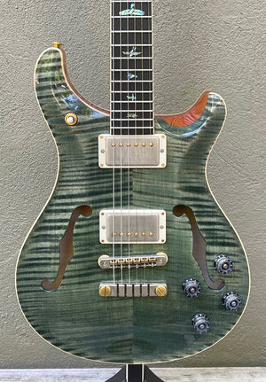 Paul Reed Smith PRS McCarty 594 Hollowbody II 10 Top/Artist Features Trampas Green