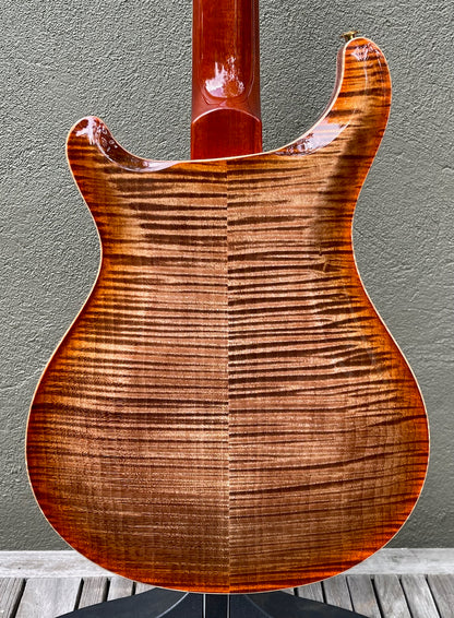 Paul Reed Smith PRS McCarty 594 Hollowbody II 10 Top/Artist Features Autumn Sky