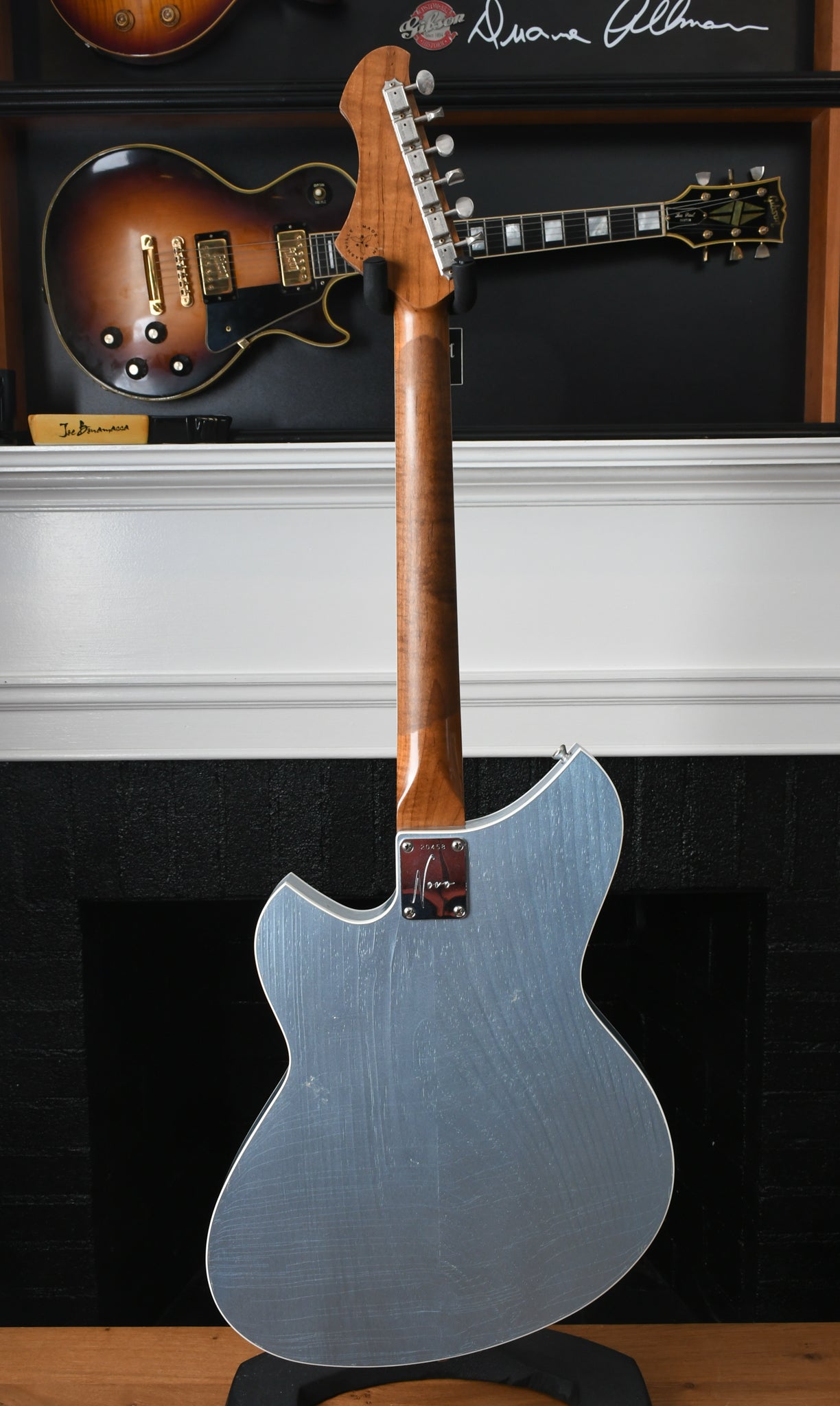 2020 Novo Miris P2 Ice Blue Metallic & Hardshell Case