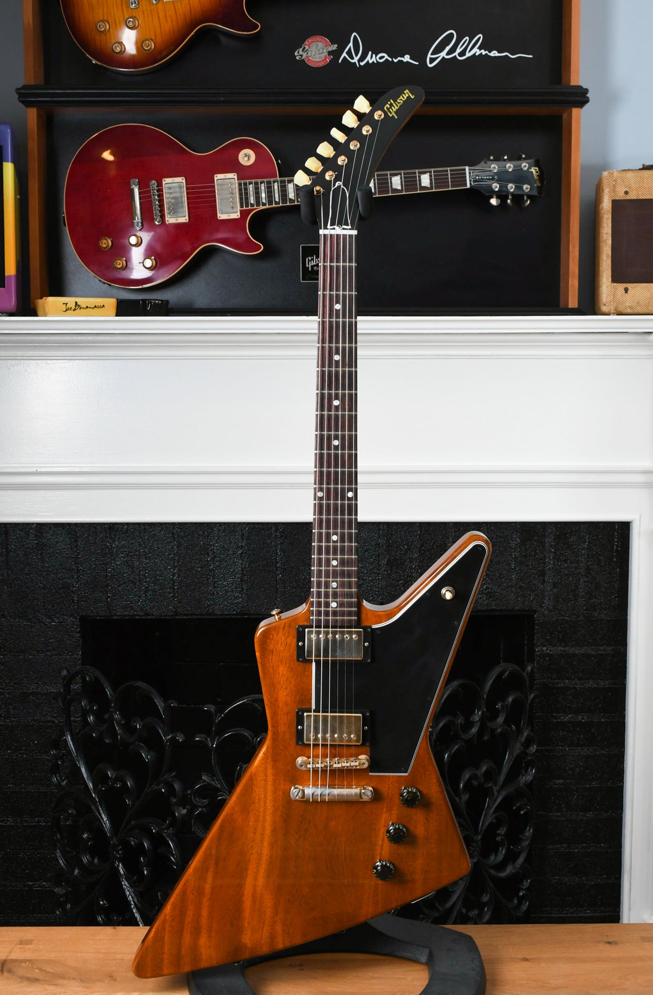 2018 Gibson 1958 Mahogany Explorer Walnut