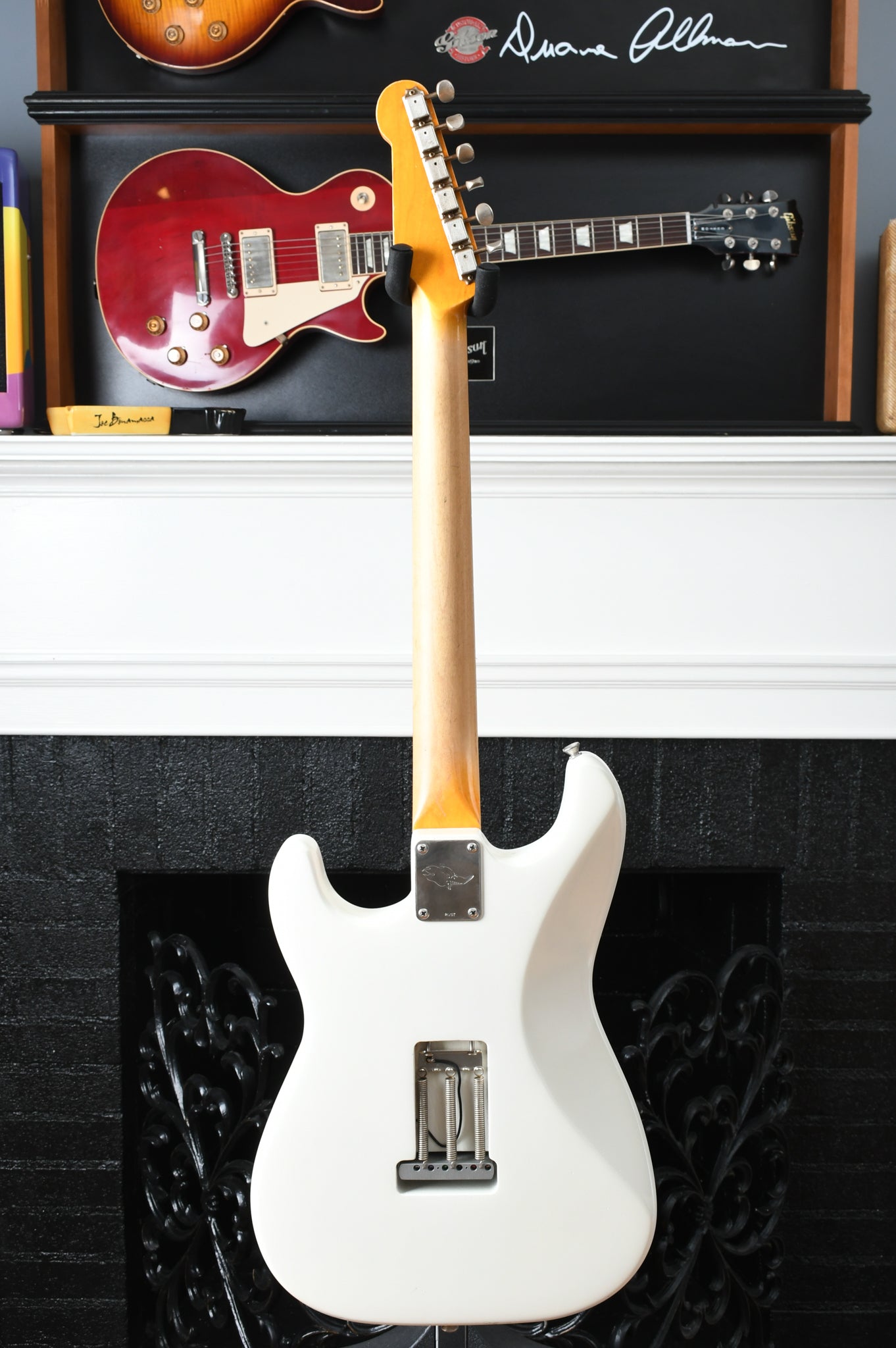 Rust Guitars NYC Stratocaster Olympic White Porter pickups