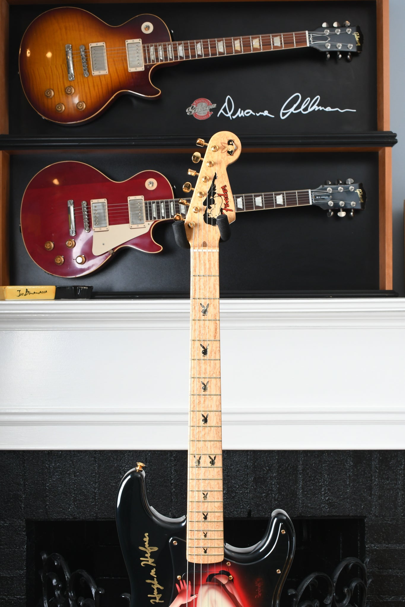 1994 Fender Playboy 40th Ann. Stratocaster Marilyn Monroe Personally Signed by Hugh Hefner