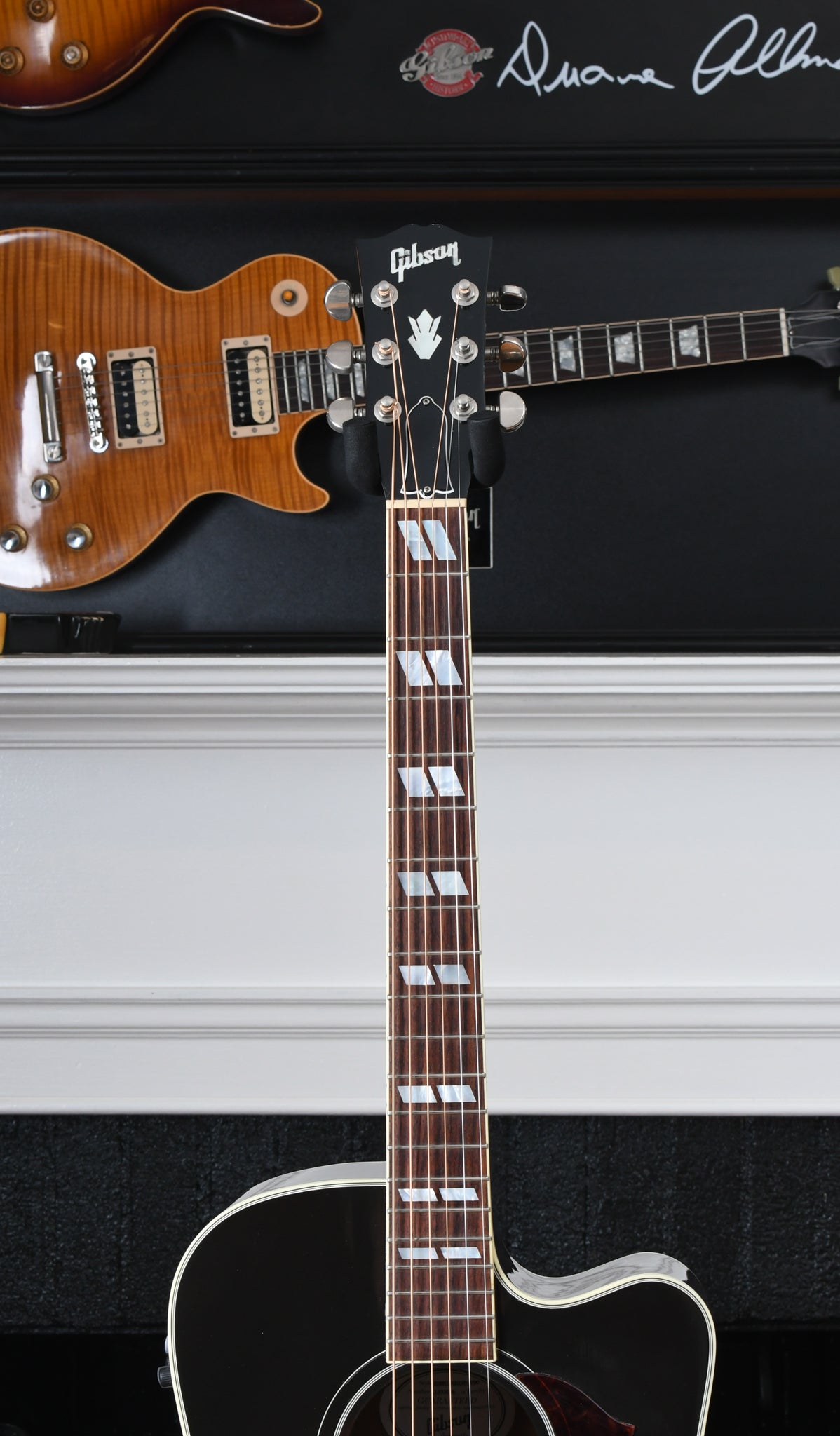 2012 Gibson Hummingbird Pro Cutaway Acoustic Vintage Sunburst