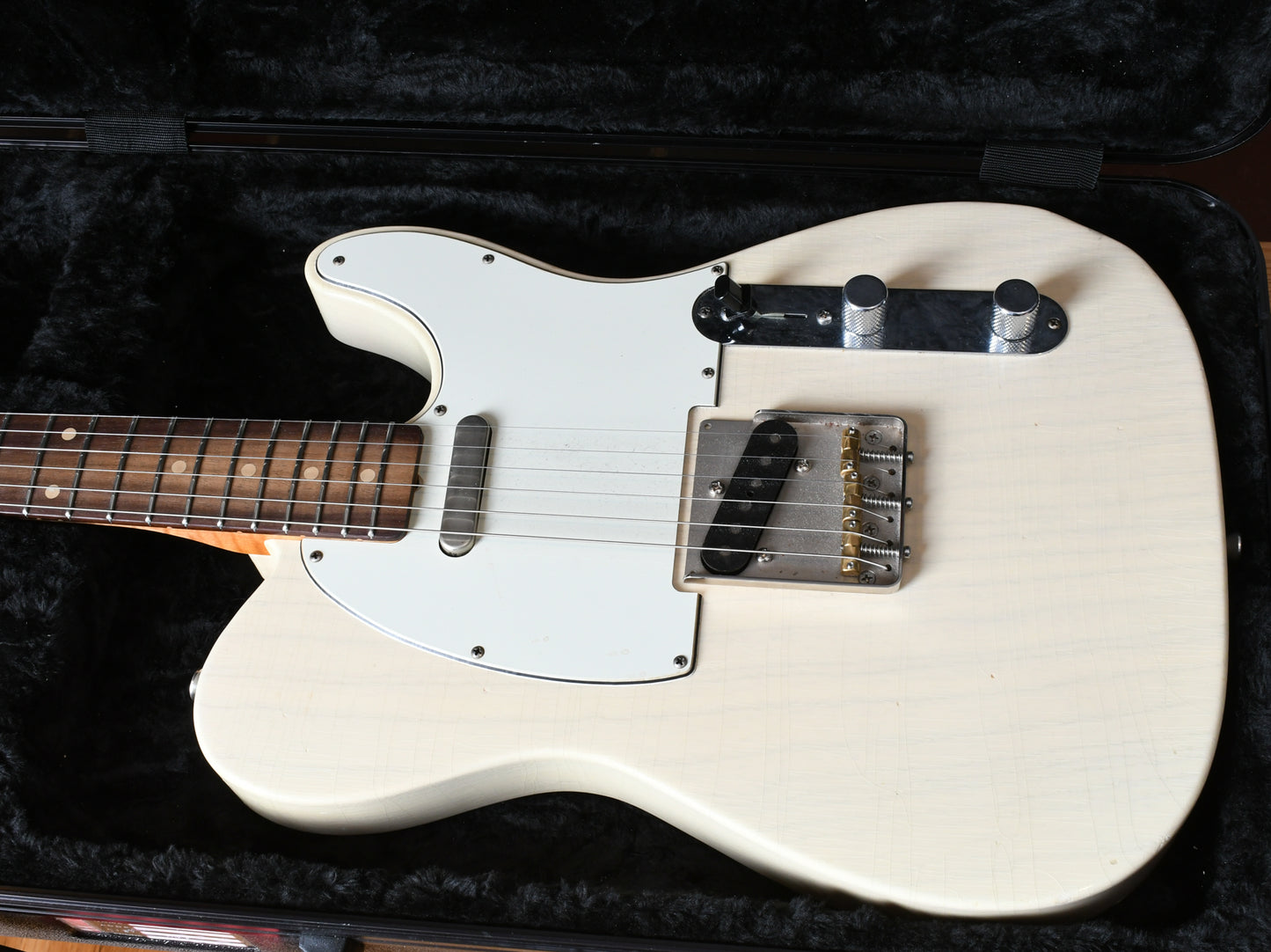 2021 SVL Supernatural White Blonde