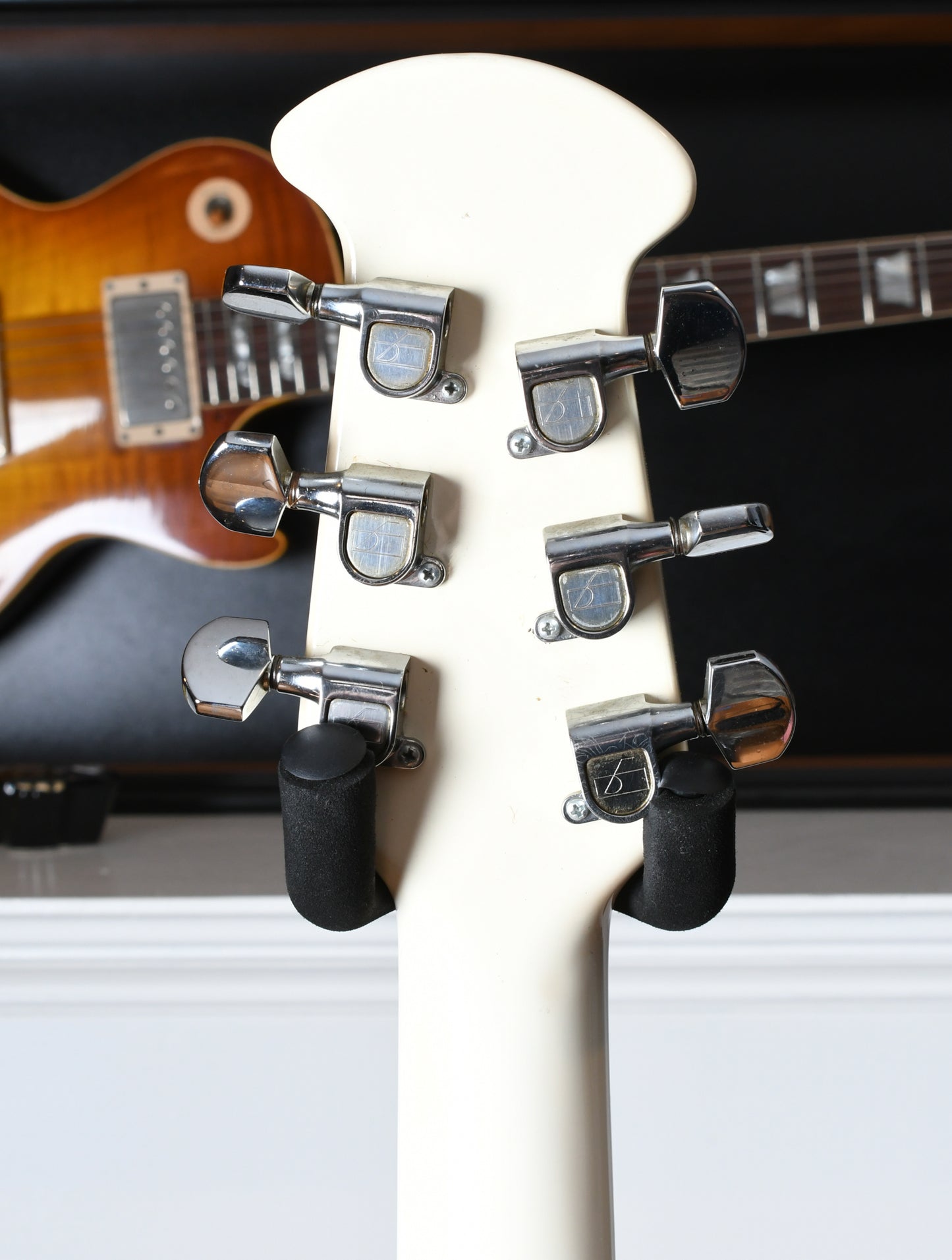 1979 Ovation Preacher White