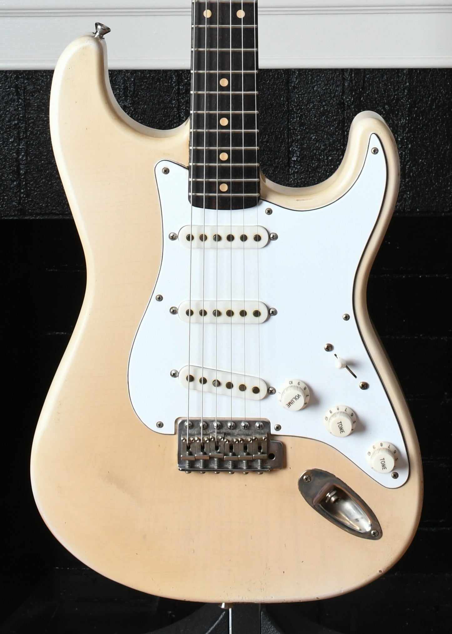 2021 Nacho Contour Body Blonde Burst #2267