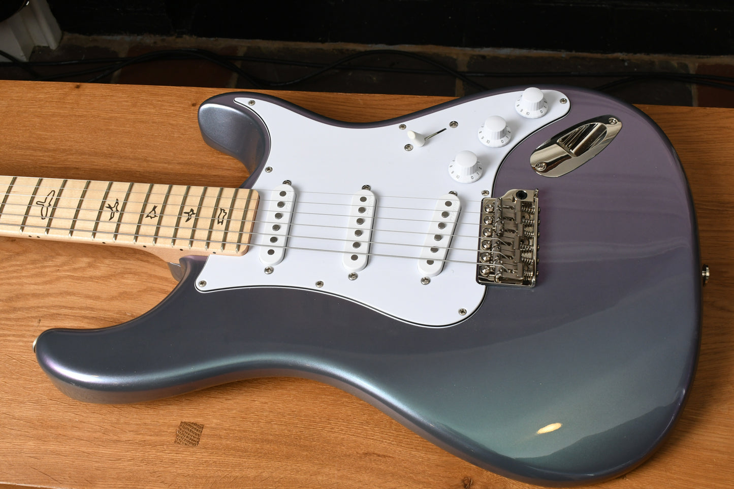 2021 Paul Reed Smith PRS Silver Sky Lunar Ice Limited Edition