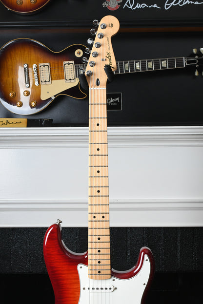 2016 Fender Stratocaster Standard HSS Plus Top Cherry Sunburst