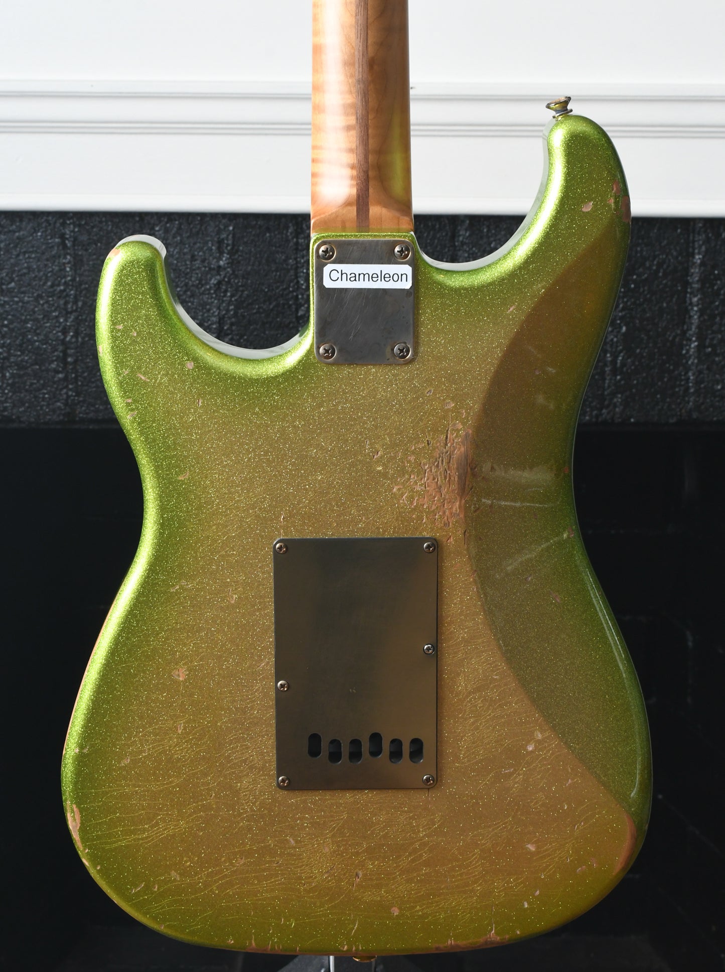 LSL Instruments Saticoy Classic S Cactus Green/ Gold Sparkle Heavy Aged "Chameleon"