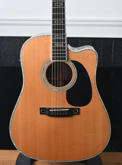 2007 Martin DC Aura Natural