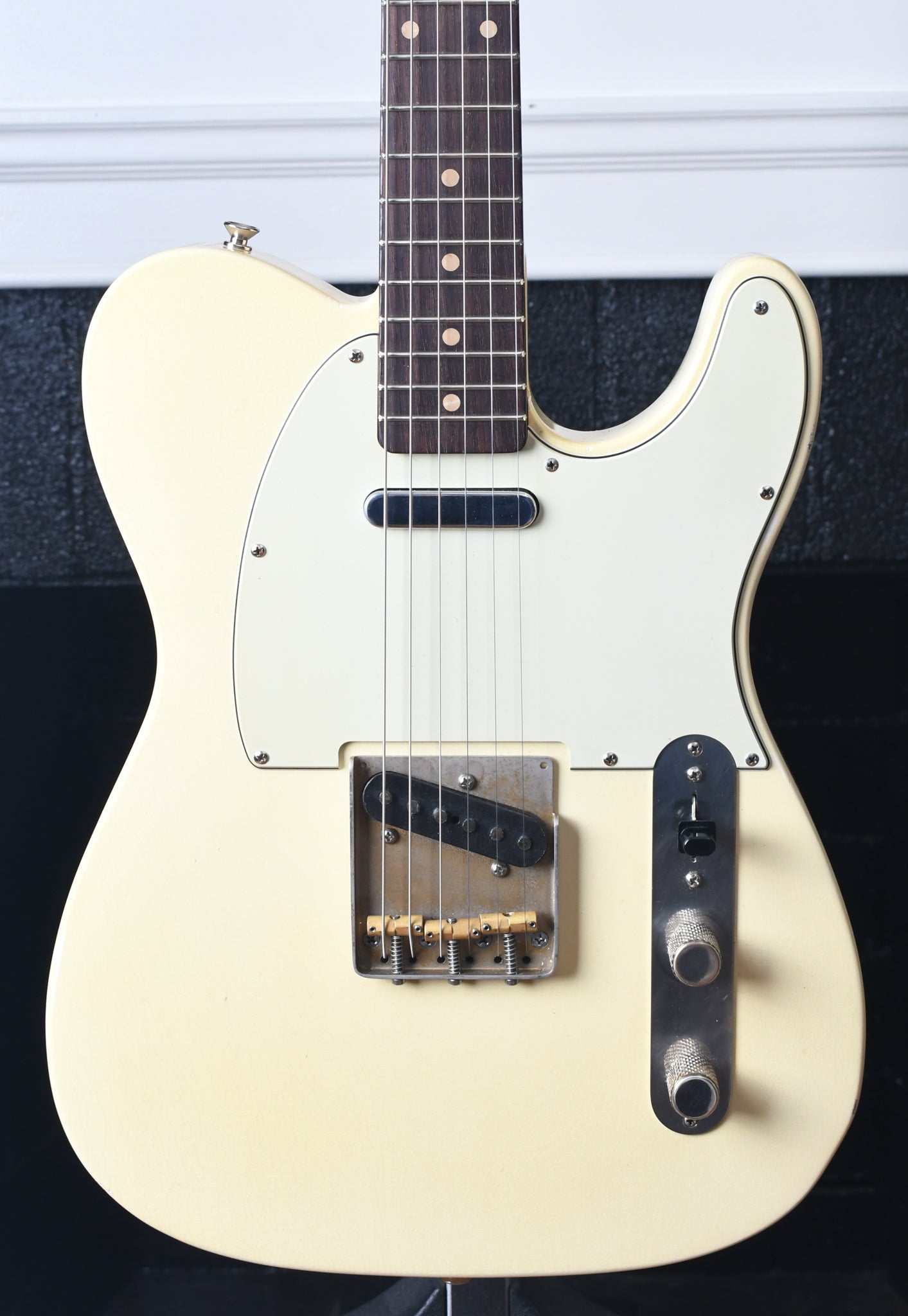 2022 SVL Supernatural White Blonde