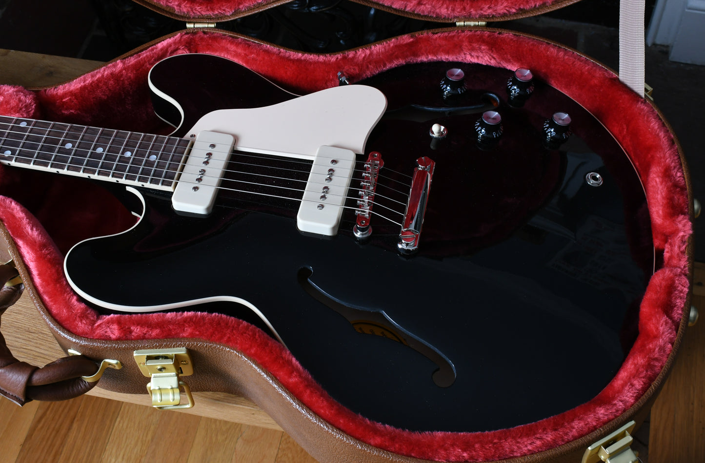 2021 Gibson "Exclusive" ES-335 P-90 Ebony