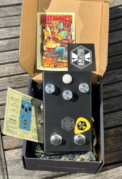 OCTAHIVE HIGH OCTAVE FUZZ - The BlackBee Edition - OH1169