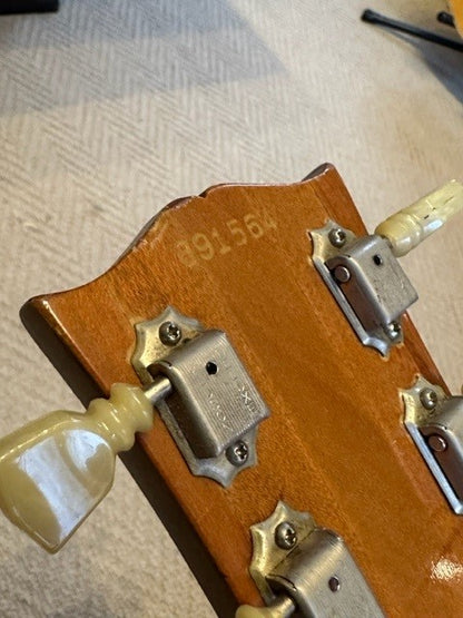 1969 Gibson Les Paul Deluxe Humbucker Conversion Goldtop